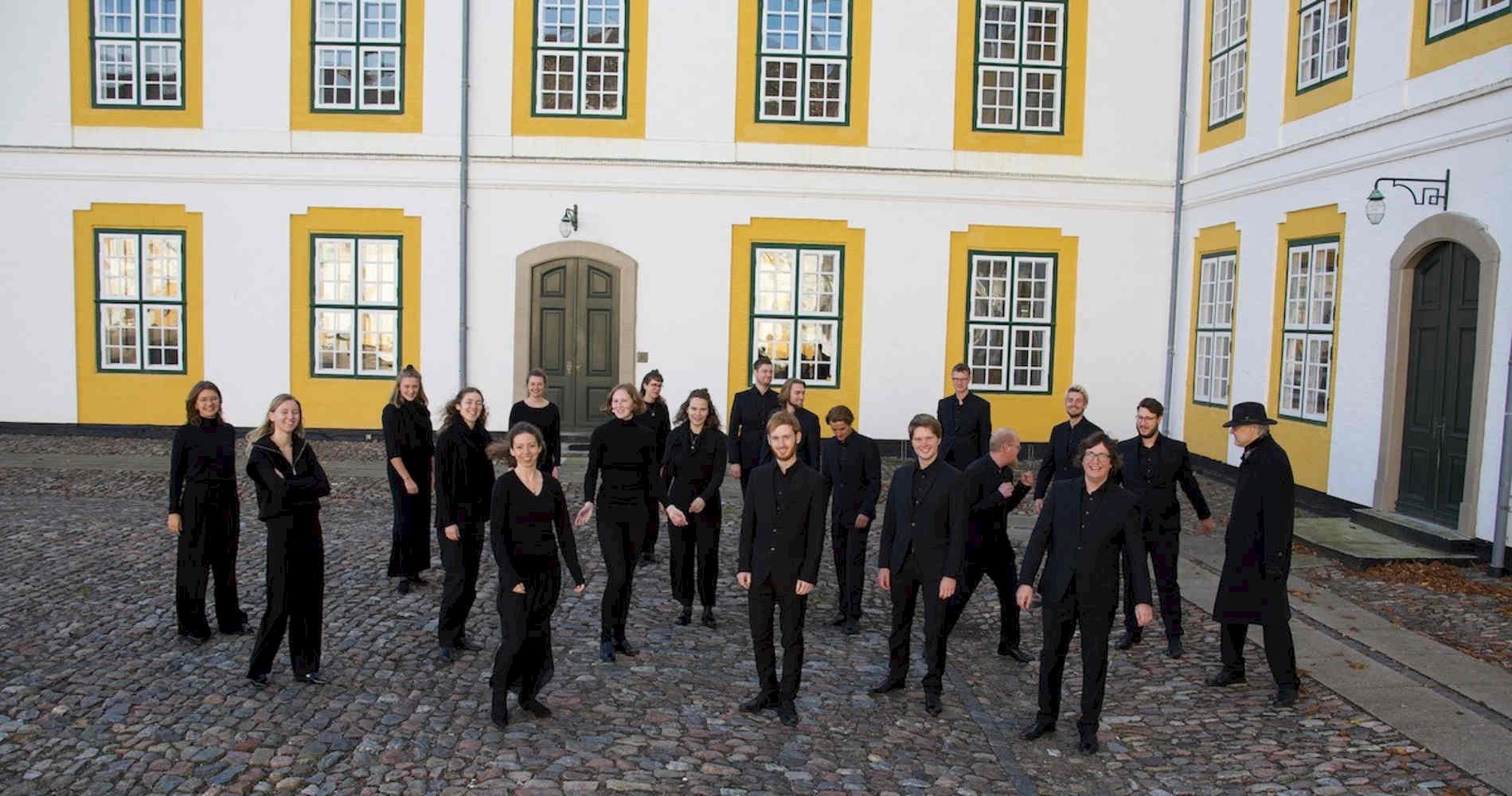 Hail, GLADDENING LIGHT! | Hans-Kauffmann-Stiftung